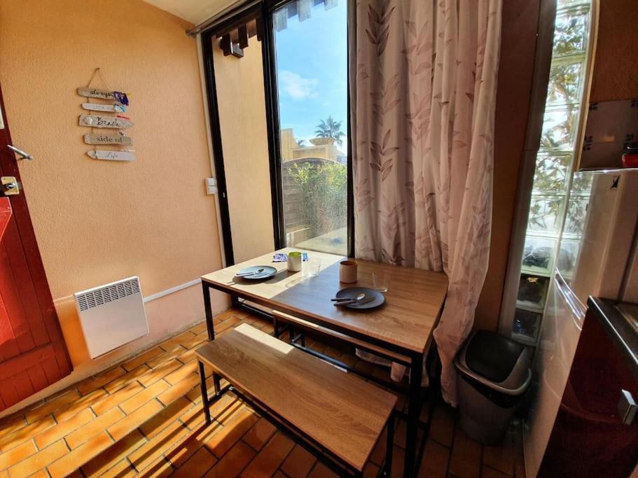 Studio de 23 M2 avec jardinet 400M de la plage Le Barcarès Extérieur photo